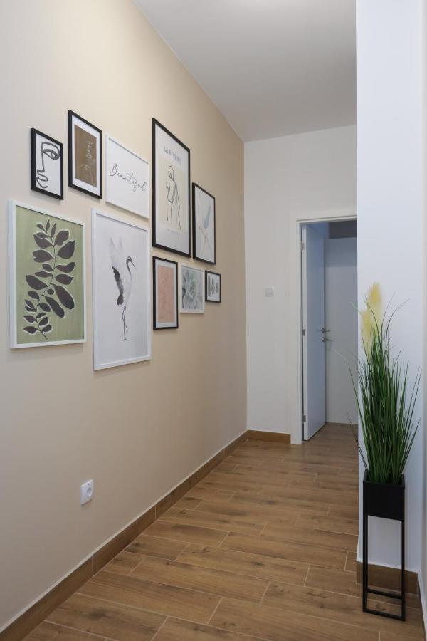 North Views Luxury Apartment Subotica Ngoại thất bức ảnh